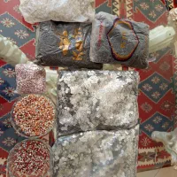 پولک منجوق و ملیله وسنگ زیر فلزی