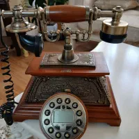 تلفن تمام چوب|تلفن رومیزی|کاشان, امیرکبیر|دیوار