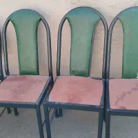 چهار صندلی فلزی مقاوم مناسب محیط کار