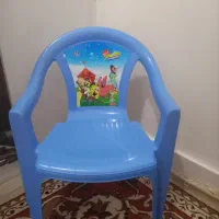 صندلی طرح کودک