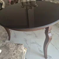 میز نهار خوری گرد