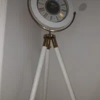 ساعت ایستاده