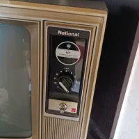 تلویزیون قدیمی ناسیونال|تلویزیون و پروژکتور|صدرا-فارس, فاز ۱|دیوار