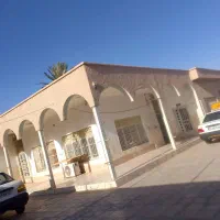 ۶۹۷ متر تجاری ( ۷ دهنه مغازه) حاشیه خیابان فردوسی