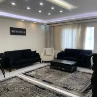 فاز۸ ( مسکن خلیلی) ۱۲۱متر طبقه اول تراس ۲۰ متری