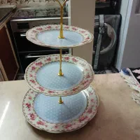 شیرینی خوری سه طبقه