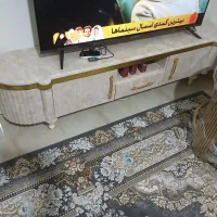 میز تلویزیون و جاکفشی
