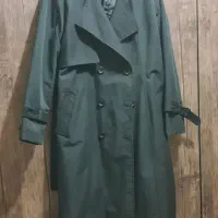 بارانی در حد نو ۲بار پوشیده شده