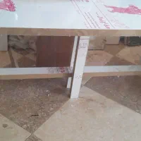 نیمکت چوبی