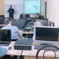 استخدام نیروی منشی و اداری آذرنگ