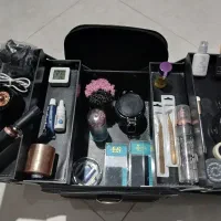 وسیله کاشت مژه|آرایشگاه و سالن‌های زیبایی|مشهد, ایثار|دیوار