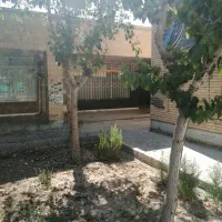 فروش مغازه ۲۰ متری در A۴|فروش مغازه و غرفه|فولادشهر, A4|دیوار