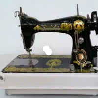 چرخ خیاطی قدیمی با پدال