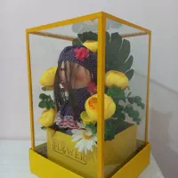 باکس شیشه‌ای گل و عروسک روسی زیرقیمت|گل مصنوعی|شیراز, عادل آباد|دیوار
