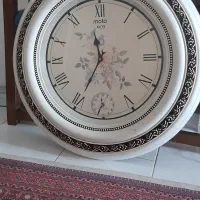 ساعت دیواری