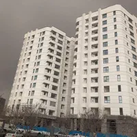 آپارتمان۱۴۰م/نارنجستان۴/مرواریدشهر/ دریاچه چیتگر