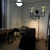 اجاره لاین و اتاق سالن زیبایی|اجارهٔ کوتاه‌مدت دفتر کار و فضای آموزشی|مشهد, دانشجو|دیوار