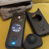 دوربین عکاسی و فیلمبرداری insta360 x2