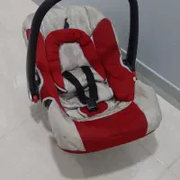 کریر و صندلی ماشین