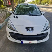 ۲۰۷ مدل ۴۰۲ فروش یا معاوضه با وانت پراید