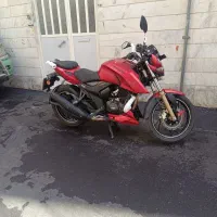 آپاچی 200