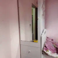 کمد لباس و کتابخانه