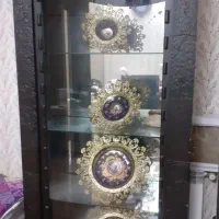 بوفه سالم هخامنشی و دارای آینه پشت