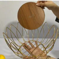 میوه خوری طلایی