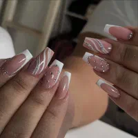 کاشت ناخن پودر و ژل|خدمات آرایشگری و زیبایی|سلماس, |دیوار