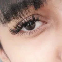 تمامی خدمات اکستنشن مژه و لیفت
