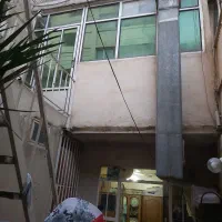 خانه کلنگی ۲ طبقه شمالی حیاط دار