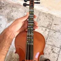 ویولن با تمام ادوات|ویولن|رامشیر, |دیوار