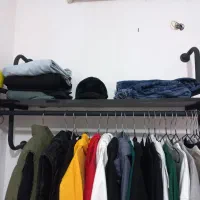 رگال لباس دیواری