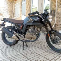 یک دستگاه موتورسیکلت زونتس۲۳۰ کویر موتور۱۳۰ میلیون