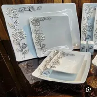 سرویس چینی 12نفره درحدنو