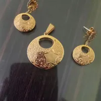نیم ست طرح طلا رنگ ثابت
