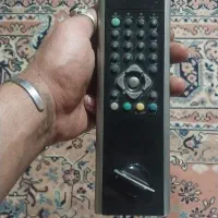 تلویزیون ۳۲ اینچ ویدیو.و سی دی خور|تلویزیون و پروژکتور|الوند, |دیوار