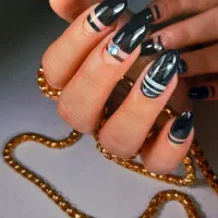 کاشت و آموزش ناخن(فلکه گاز،نامجو)