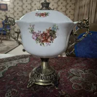 ظرف شکلات خوری