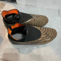 کتونی چمن (فانتوم)|کیف، کفش، کمربند|لاهیجان, پردسر|دیوار