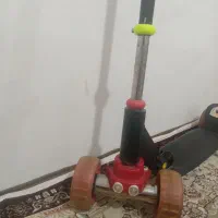 اسکوتر در حد نو لاستیک ژله ایی