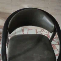 دو عدد صندلی هرکدوم ۵۰۰ هزار