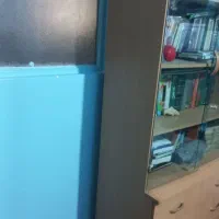 فروش فوری کمد طبقاتی با درب شیشه و سه کشو در حد نو|جاکفشی، کمد، دراور|مشکین‌دشت, |دیوار