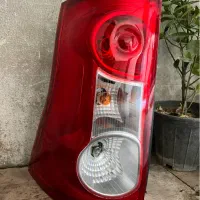 طلق چراغ خطر عقب ال ۹۰ وانت l90  طلق پارس هایلوکس