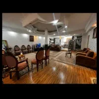 140-متر-دوخواب-نورگیر-خوش-چیدمان