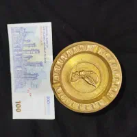 جاسیگاری عتیقه برنز با طرح نفرتیتی|کلکسیون اشیاء عتیقه|سلماس, |دیوار