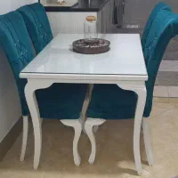 میزغذاخوری ۴نفره