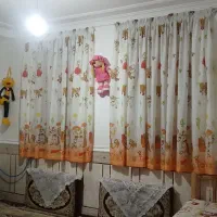 4عدد پرده تمیز وخوش رنگ