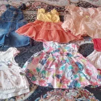 مقداری لباس نوزاد دخترانه