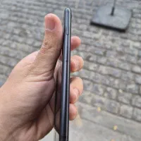 iPhone se2020|موبایل|کرج, اصفهانی‌ها|دیوار